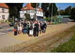 spacer-linia-dawnego-tramwaju-linii-nr-2
