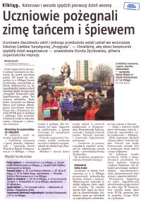 Uczniowie pożegnali zimę tańcem i śpiewem